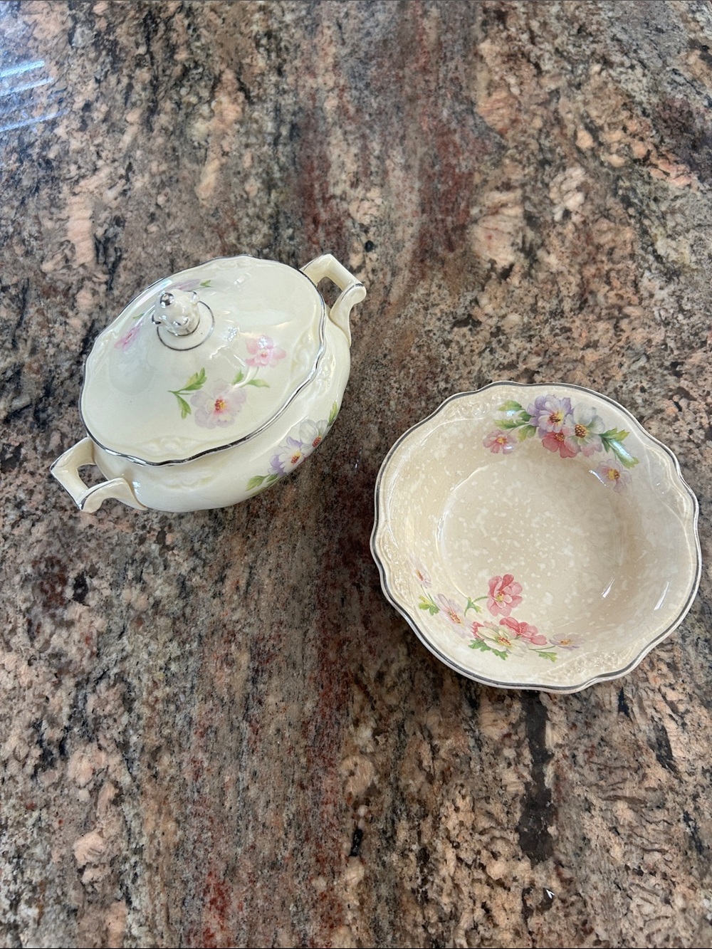 “Virginia Rose” Toasty Bowl & Sugar Bowl Set-Cream w/Pink Flowers